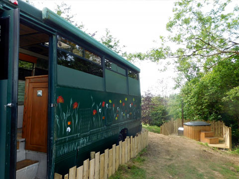 Wootton Manor Woodland Bus Holiday Accommodation
