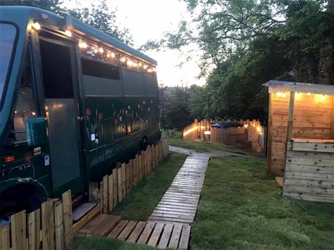 Wootton Manor Woodland Bus Holiday Accommodation